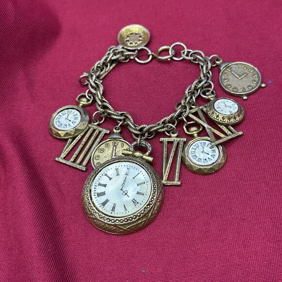 Arthur Pepper “ART” Signed VTG Timepiece Theme Charm Bracelet - Picture 6 of 13